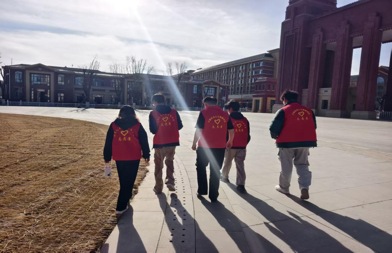 我为同学办实事┊“青春无烟”志愿守护计划 ——兰州信息科技学院...