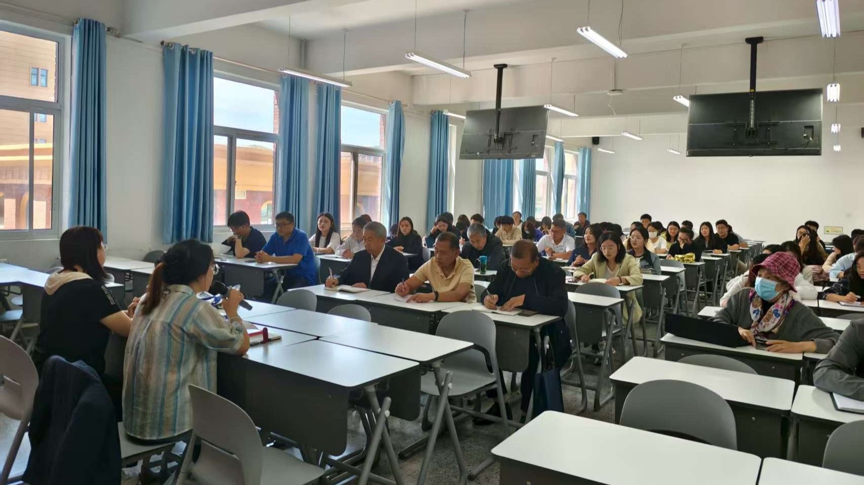 计算机与人工智能学院第二次教学工作例会
