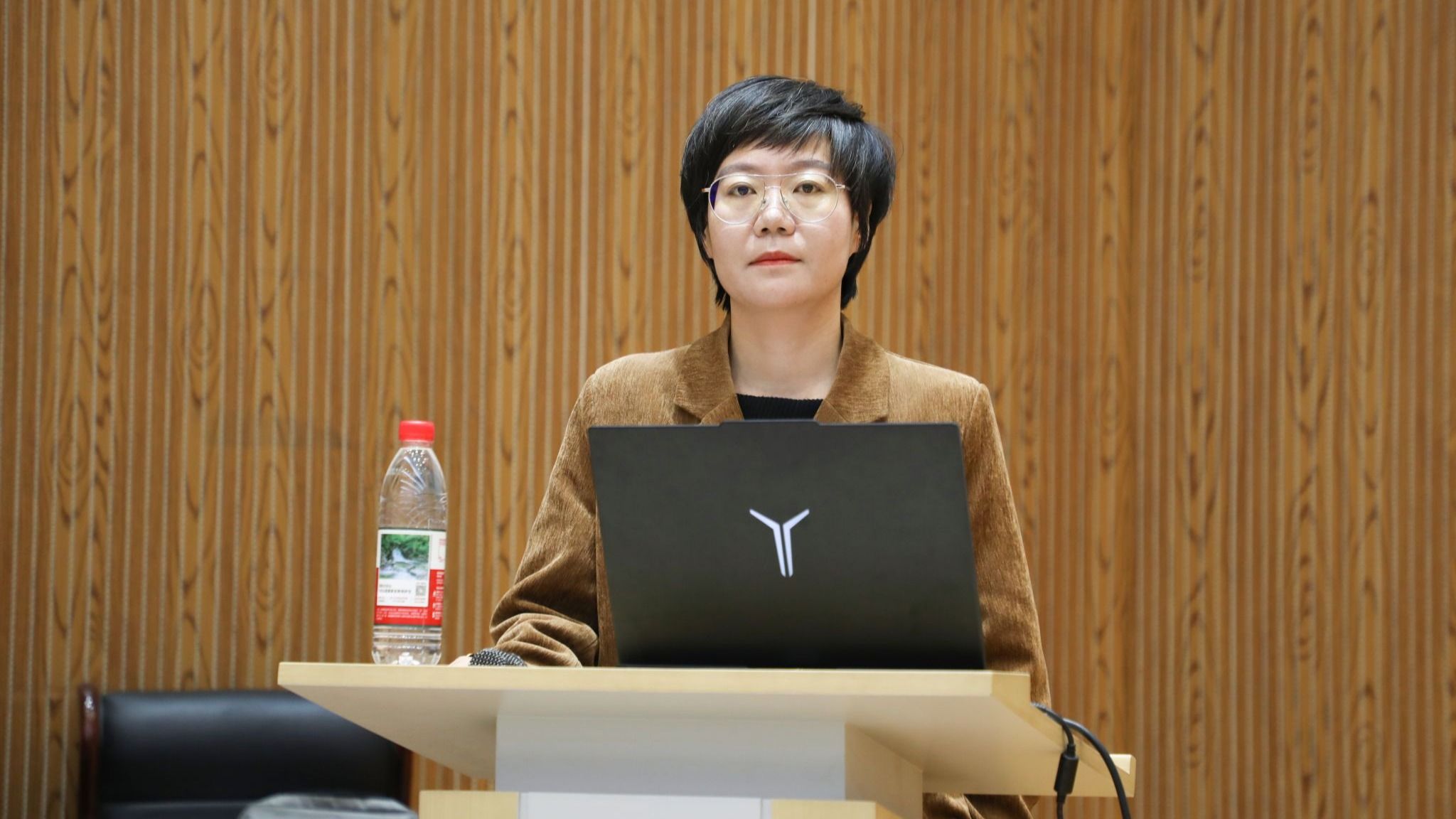 平凡起步，向阳而生----计算机与人工智能学院成功举办 优秀校友就...