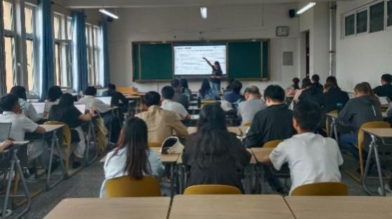 计算机与人工智能学院召开人才培养目标合理性论证答辩会